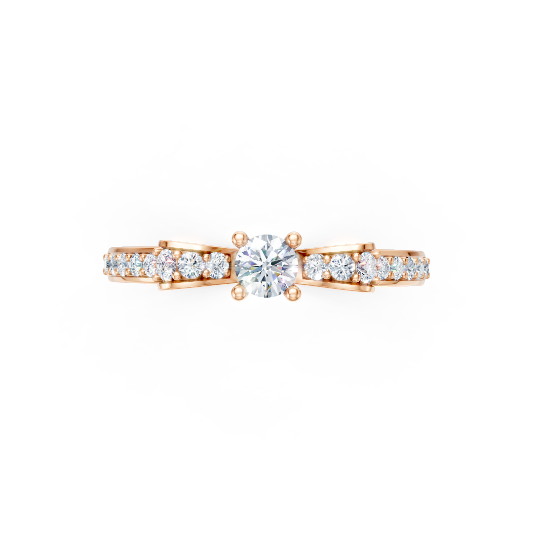 Zaročni prstan iz rdečega zlata Zlatarstvo Gajšek, elegantna oblika, sijoč diamant na vrhu, za poseben trenutek.